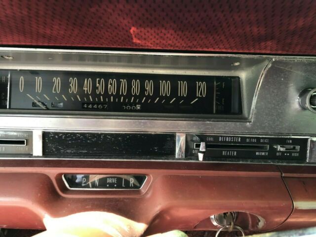Cadillac DeVille 1962 image number 33