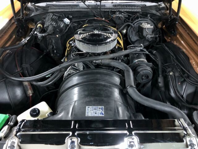 Chevrolet Monte Carlo 1972 image number 9