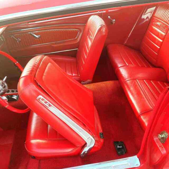 Ford Mustang 1965 image number 10