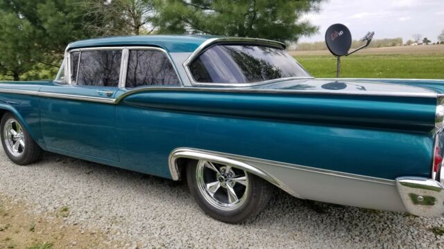 Ford Galaxy 500 Hardtop 1959 image number 29