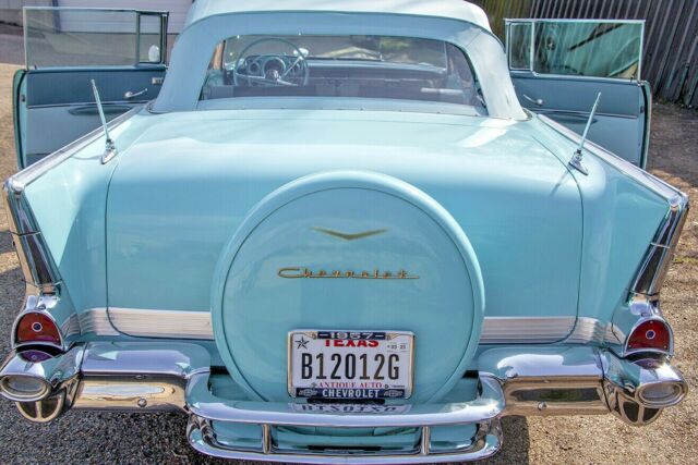 Chevrolet Bel Air/150/210 1957 image number 27