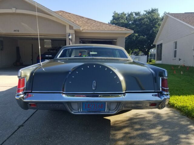 Lincoln Mark III 1970 image number 27