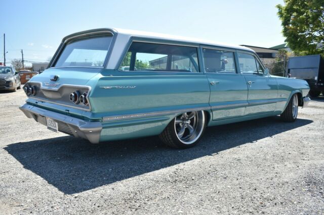 Chevrolet Impala 1963 image number 30
