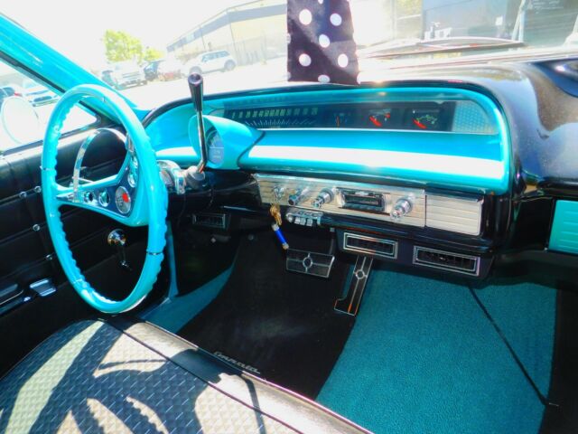 Chevrolet Impala 1963 image number 42