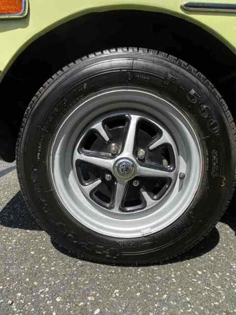 MG Midget 1977 image number 3