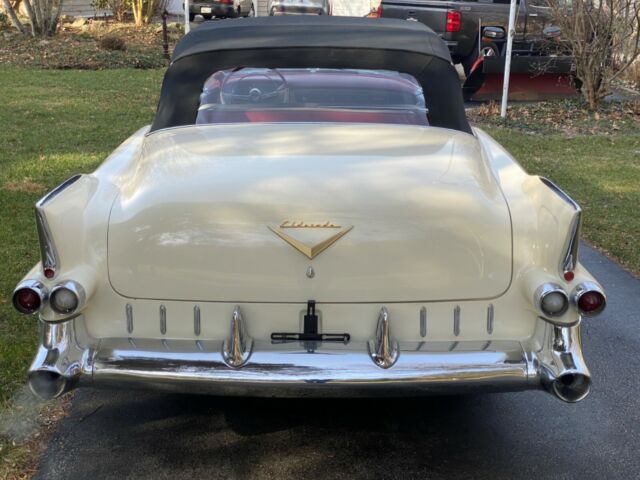 Cadillac Series 62 1955 image number 1