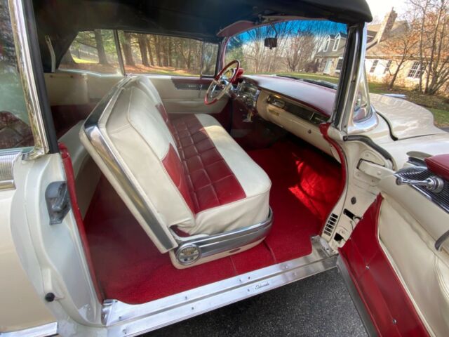 Cadillac Series 62 1955 image number 18