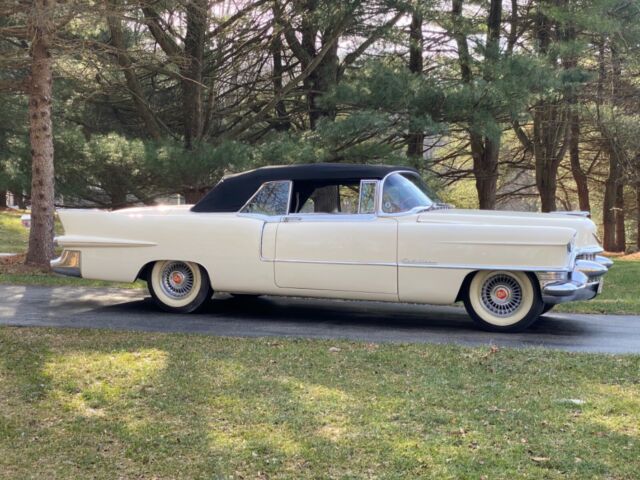Cadillac Series 62 1955 image number 3