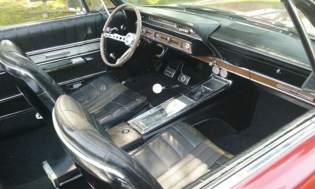 Ford Galaxie 1966 image number 24