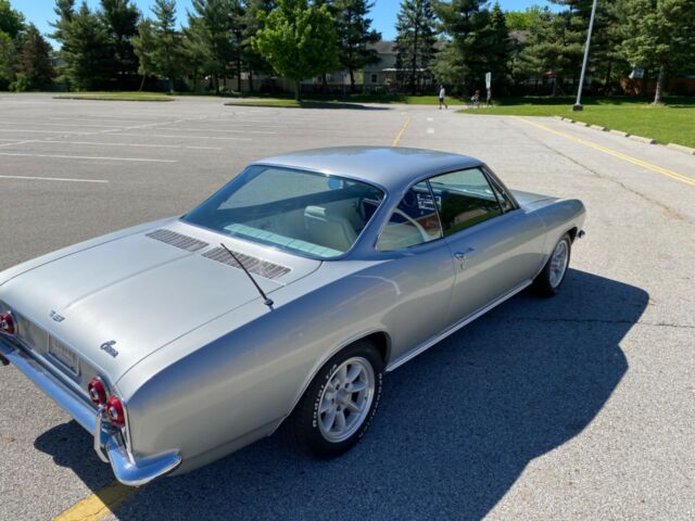 Chevrolet Corvair 1967 image number 5