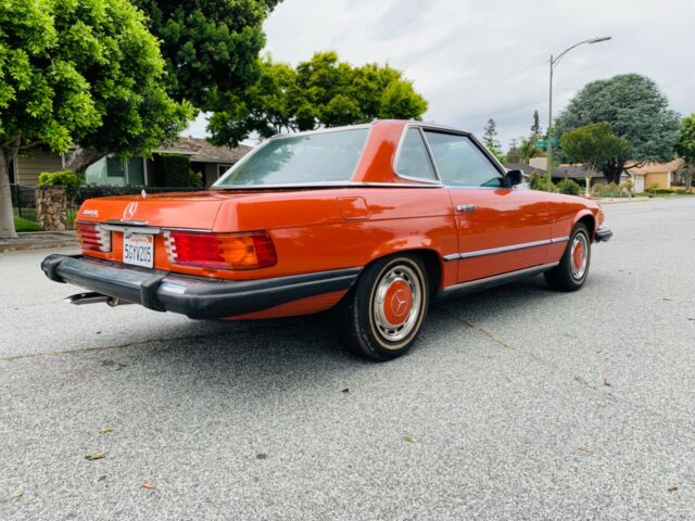 Mercedes-Benz SL-Class 1974 image number 21