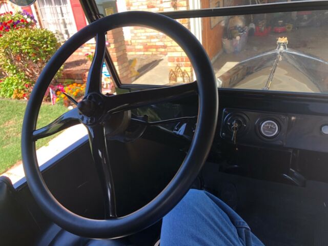 Ford Model T 1923 image number 12