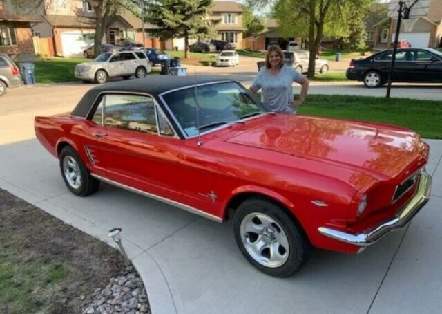 Ford Mustang 1966 image number 44