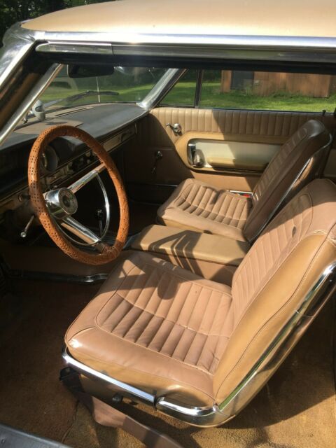 Ford Galaxie 1964 image number 6