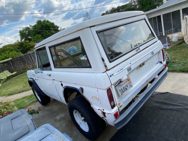 Ford Bronco 1970 image number 20
