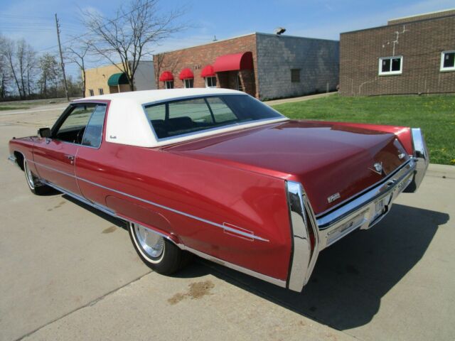 Cadillac DeVille 1972 image number 27