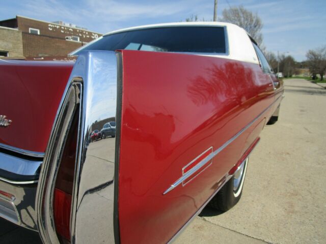 Cadillac DeVille 1972 image number 7