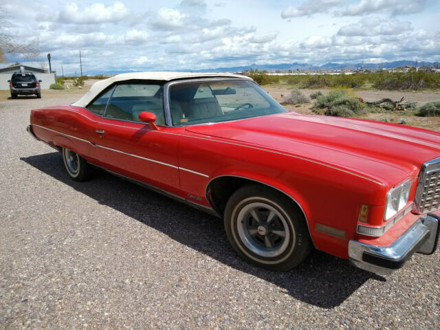 Pontiac Grandville 1974 image number 6
