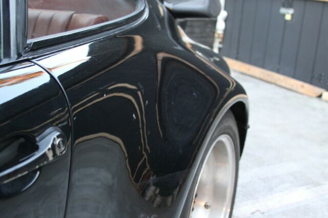 Porsche 911 1976 image number 22