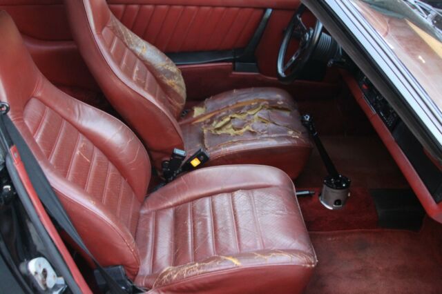 Porsche 911 1976 image number 27
