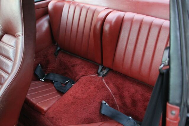 Porsche 911 1976 image number 29