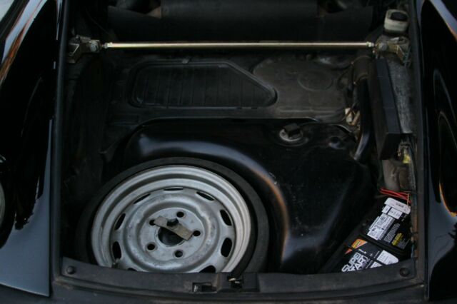 Porsche 911 1976 image number 8