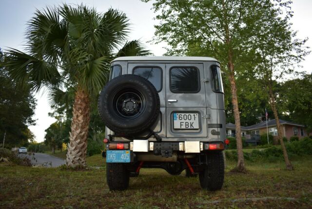 Toyota 1984 Diesel Land Cruiser BJ42 1900 image number 5