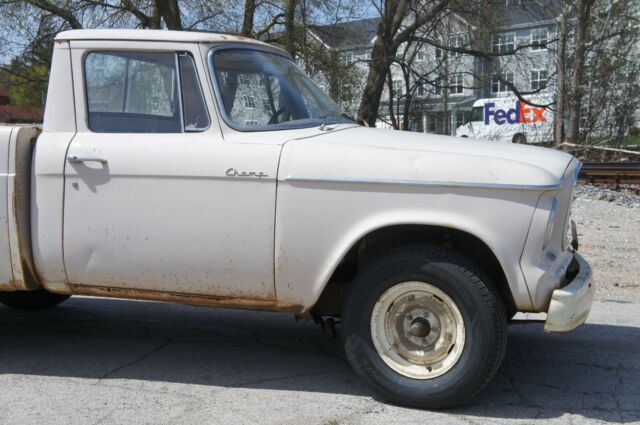 Studebaker Champ 1963 image number 2