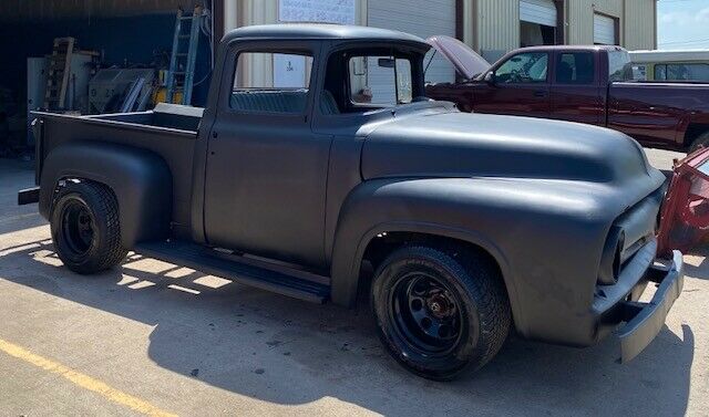 Ford F-100 1956 image number 2