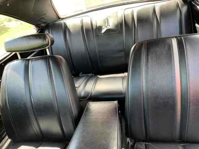 Plymouth GTX Hardtop 1968 image number 33