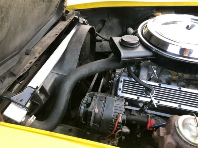 Chevrolet Corvette 1977 image number 35