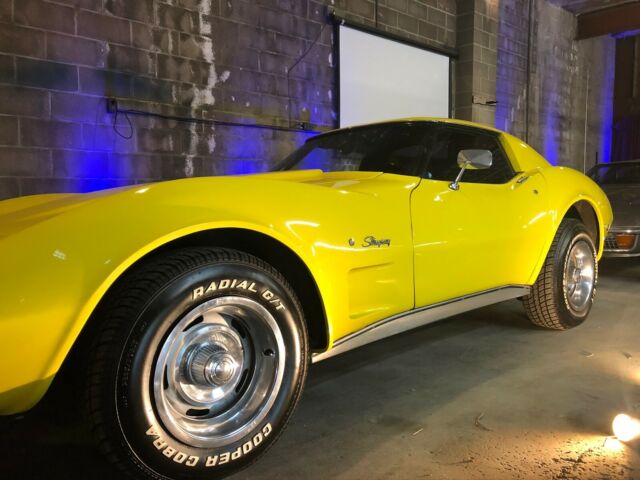 Chevrolet Corvette 1977 image number 45