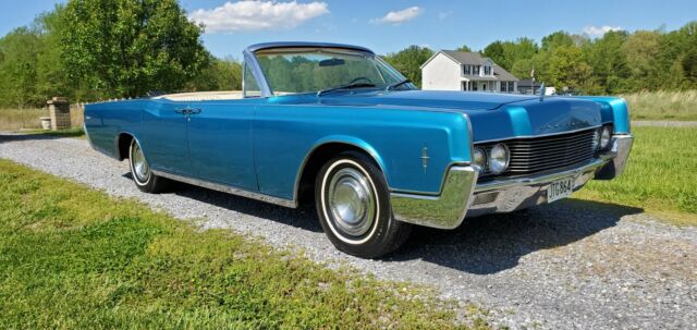 Lincoln Continental 1966 image number 24