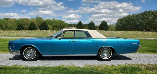 Lincoln Continental 1966 image number 32