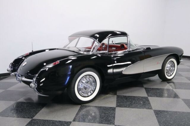 Chevrolet Corvette 1957 image number 14