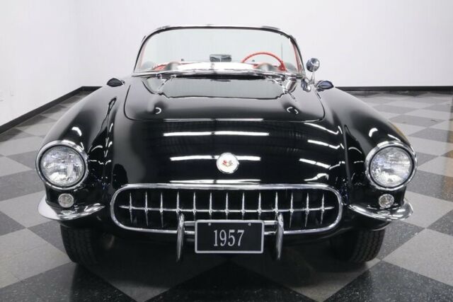 Chevrolet Corvette 1957 image number 43