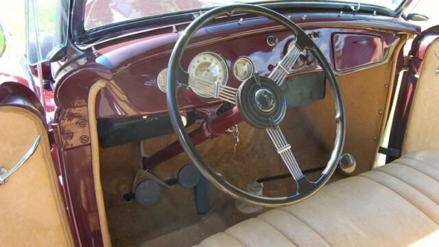 Ford Phaeton 1935 image number 18