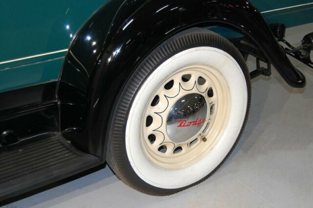 Dodge 1/2-Ton Pickup 1936 image number 13