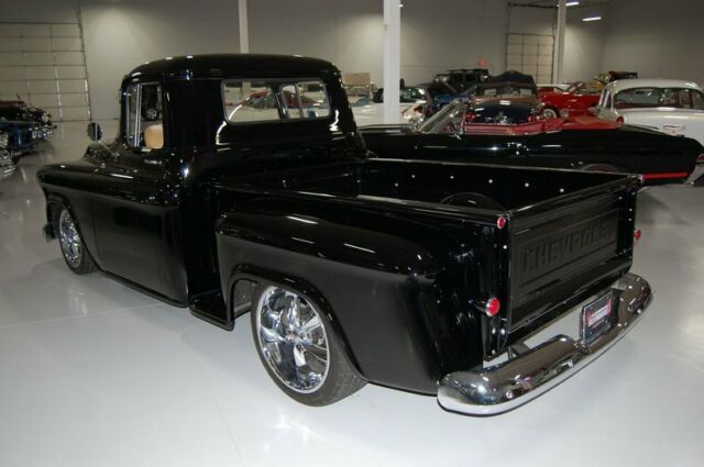 Chevrolet 3100 Pickup 1955 image number 7