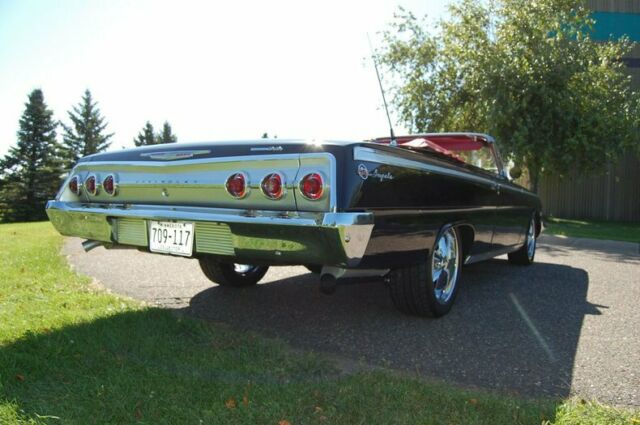 Chevrolet Impala 1962 image number 16