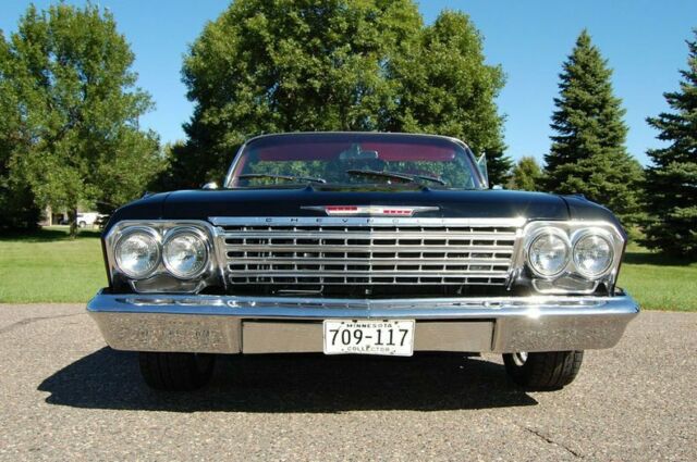 Chevrolet Impala 1962 image number 17