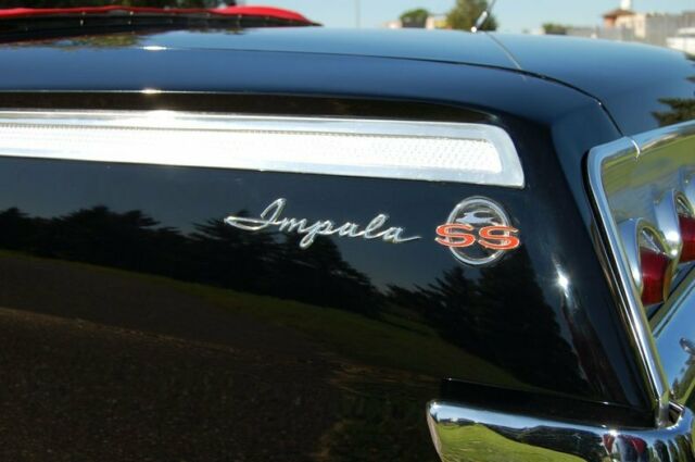 Chevrolet Impala 1962 image number 21