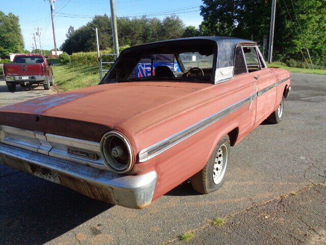 Ford Fairlane 1964 image number 30