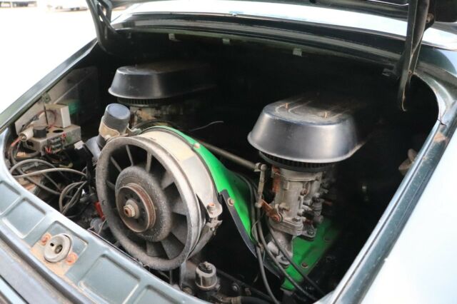 Porsche 911 1976 image number 20