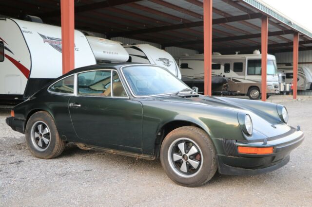 Porsche 911 1976 image number 4