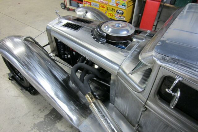 Ford Model A 1930 image number 2