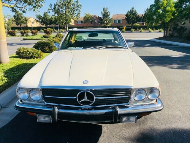 Mercedes-Benz SL-Class 1972 image number 12