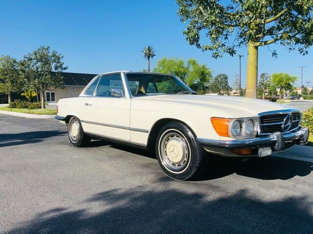 Mercedes-Benz SL-Class 1972 image number 28