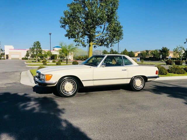 Mercedes-Benz SL-Class 1972 image number 33