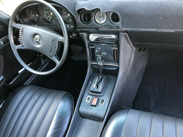 Mercedes-Benz SL-Class 1972 image number 42